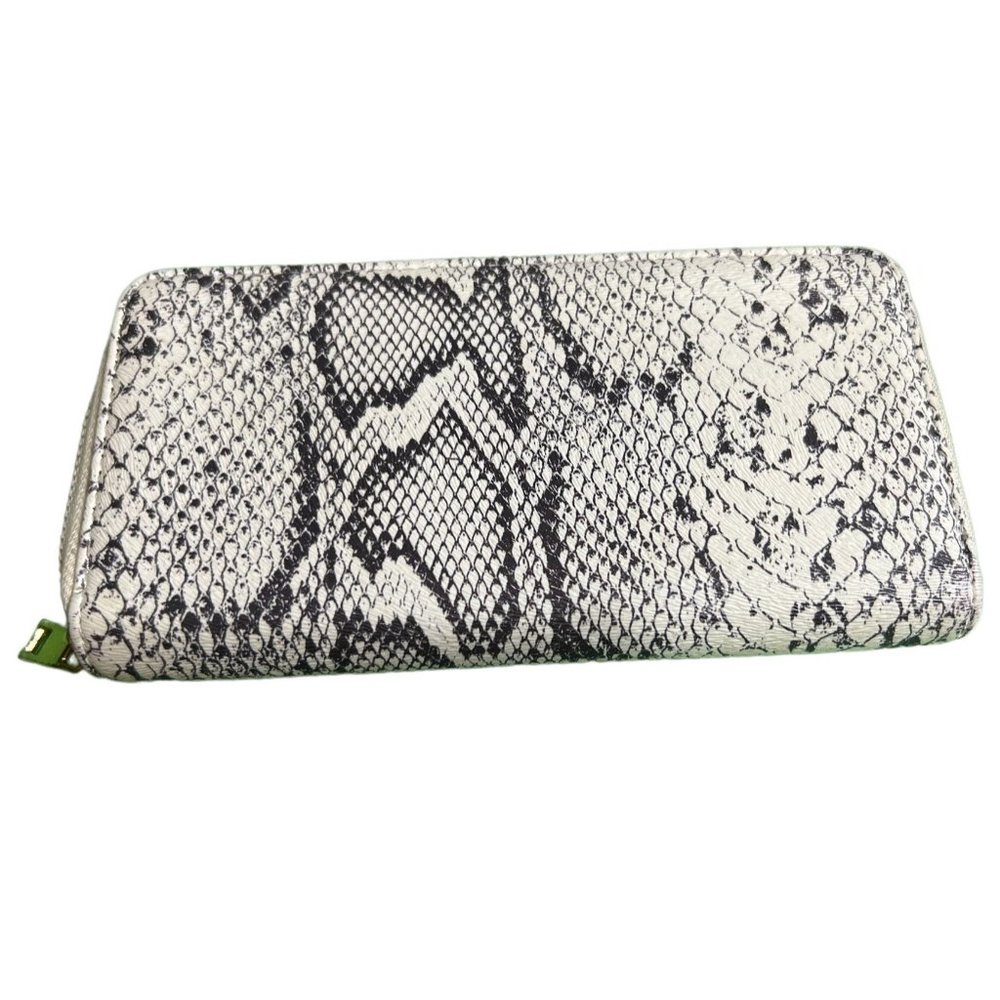 NWOB Cream Snake Print Leather Zip Around Wallet